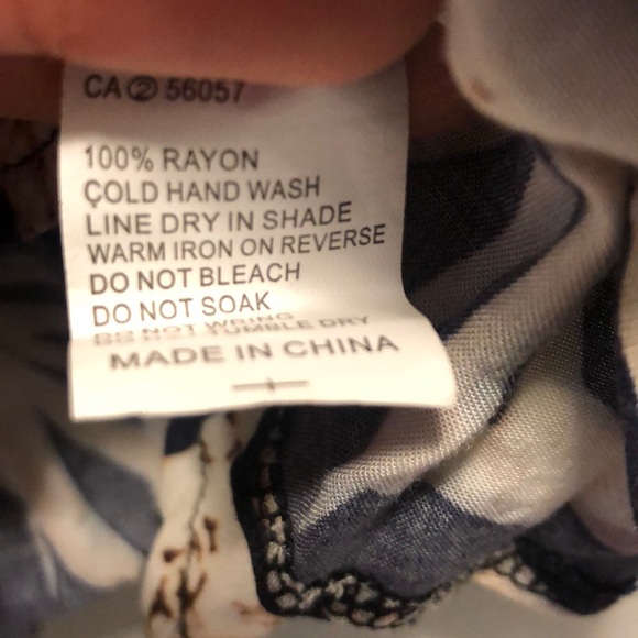 Navy palm romper, kimono sleeve with tie - Picture 6 of 7